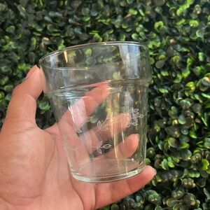 Heritage small flower pot by princess house